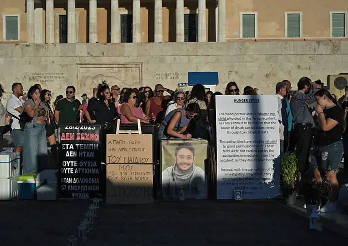 Τέμπη: Συγκέντρωση αλληλεγγύης στο Σύνταγμα για τον απεργό πείνας Πάνο Ρούτσι